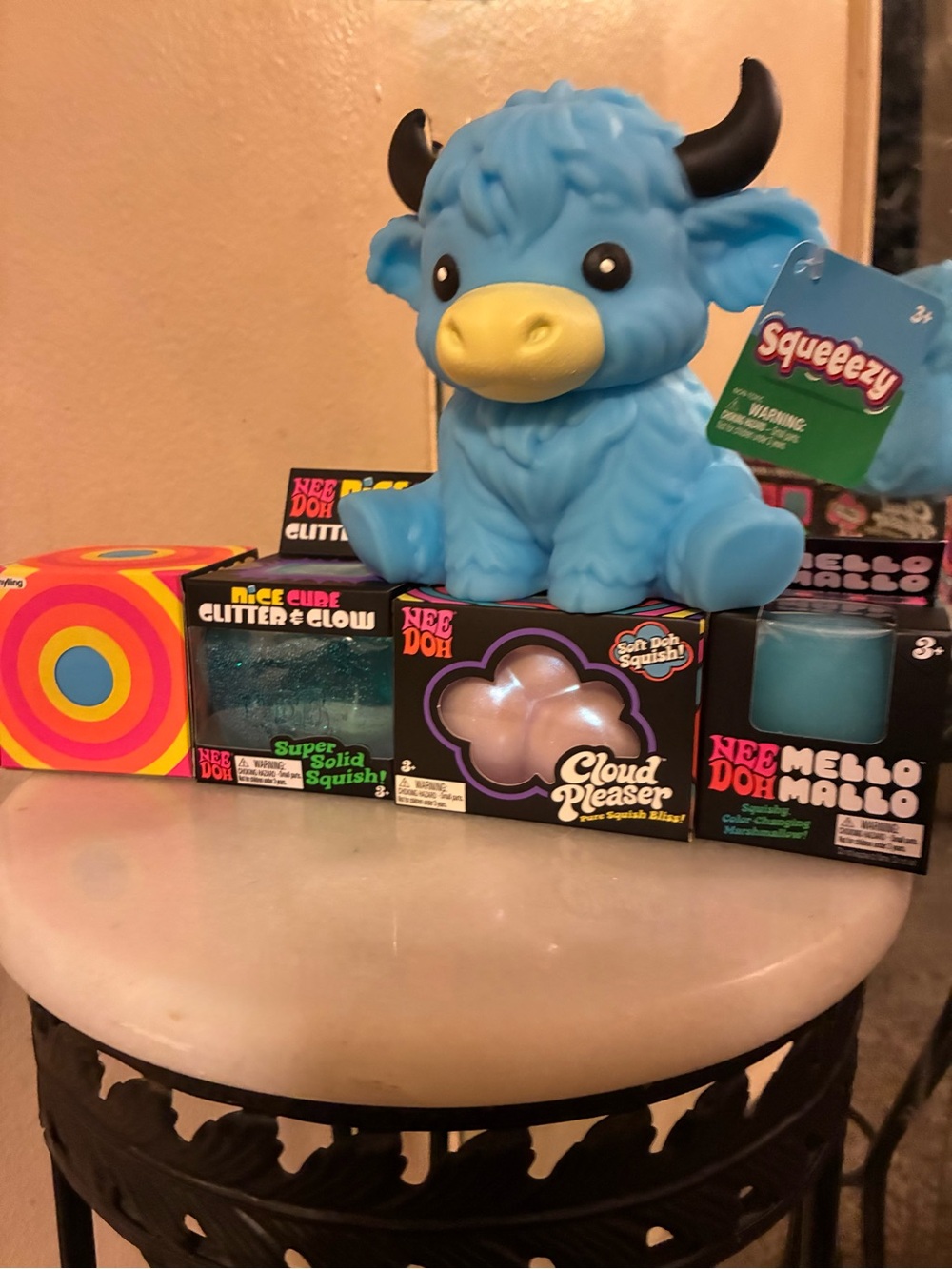 Needoh Cloud Pleaser, Glitter & Glow, Color Change, Mello Mallo & Squeezy Cow